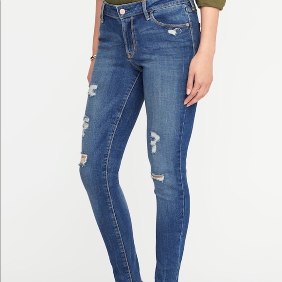 Old Navy Distressed Rockstar Super 
